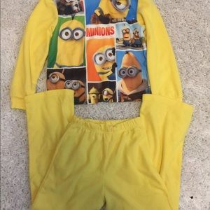 Boys minion pajama set